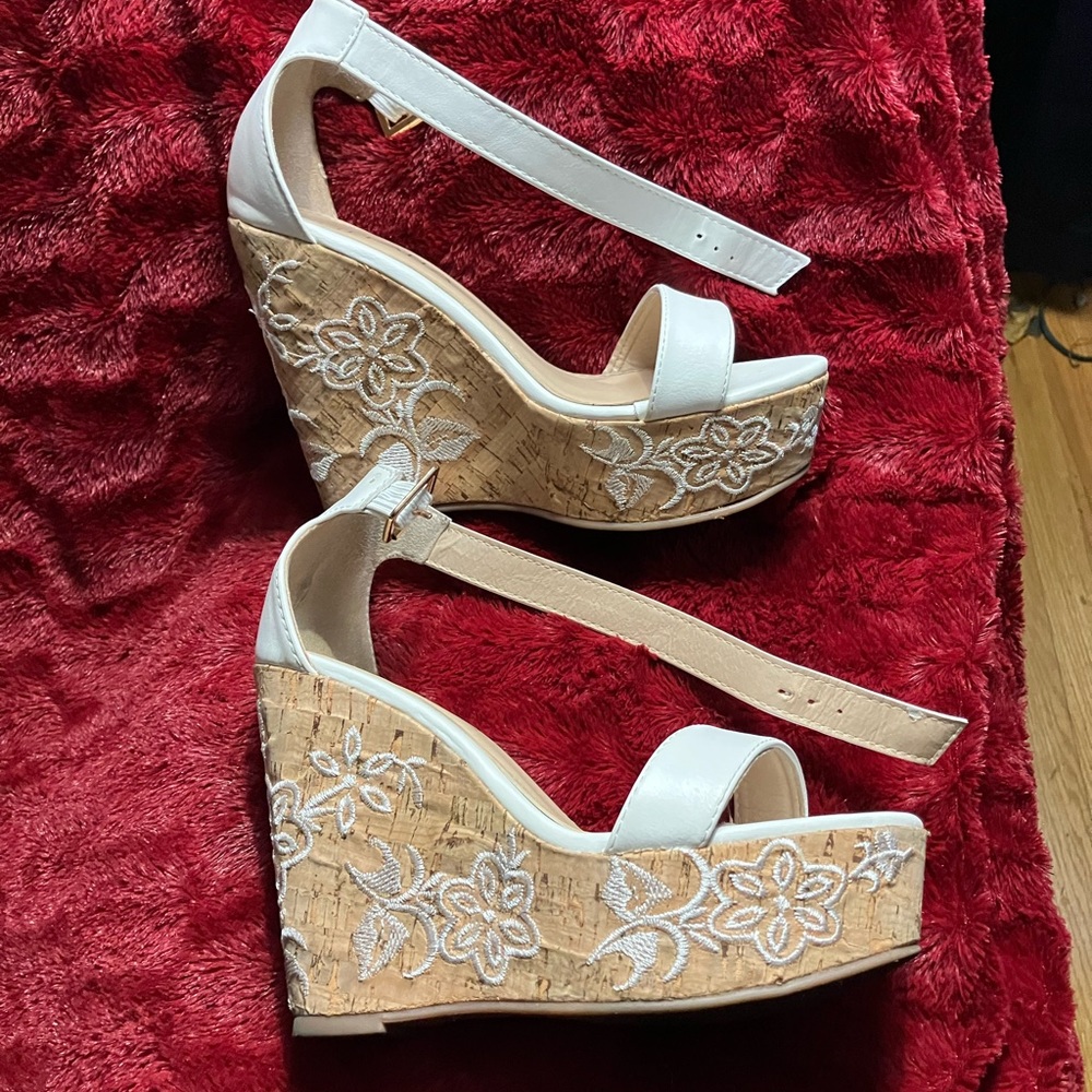 Wedge sandals